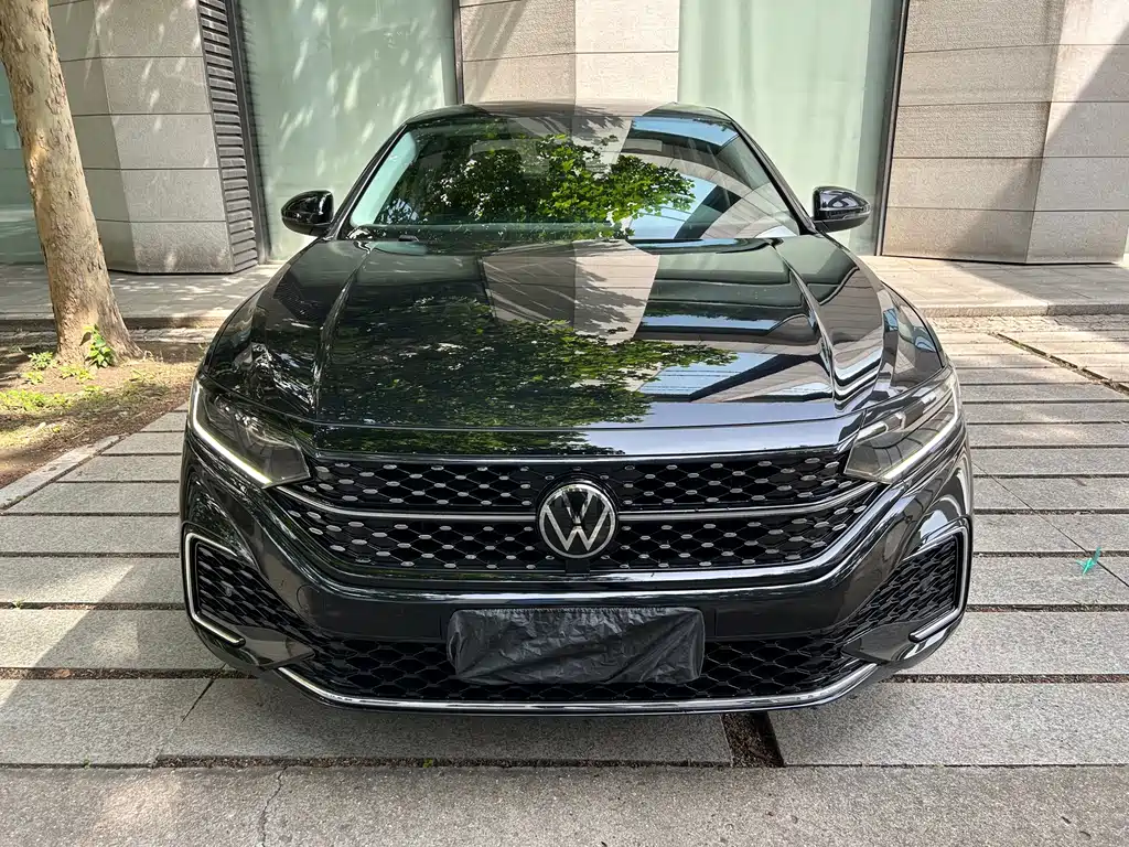 Volkswagen Passat — фото 2