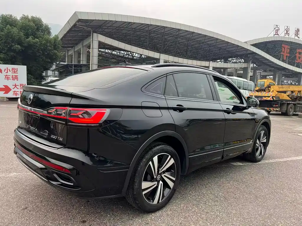 Volkswagen Tiguan X — фото 10