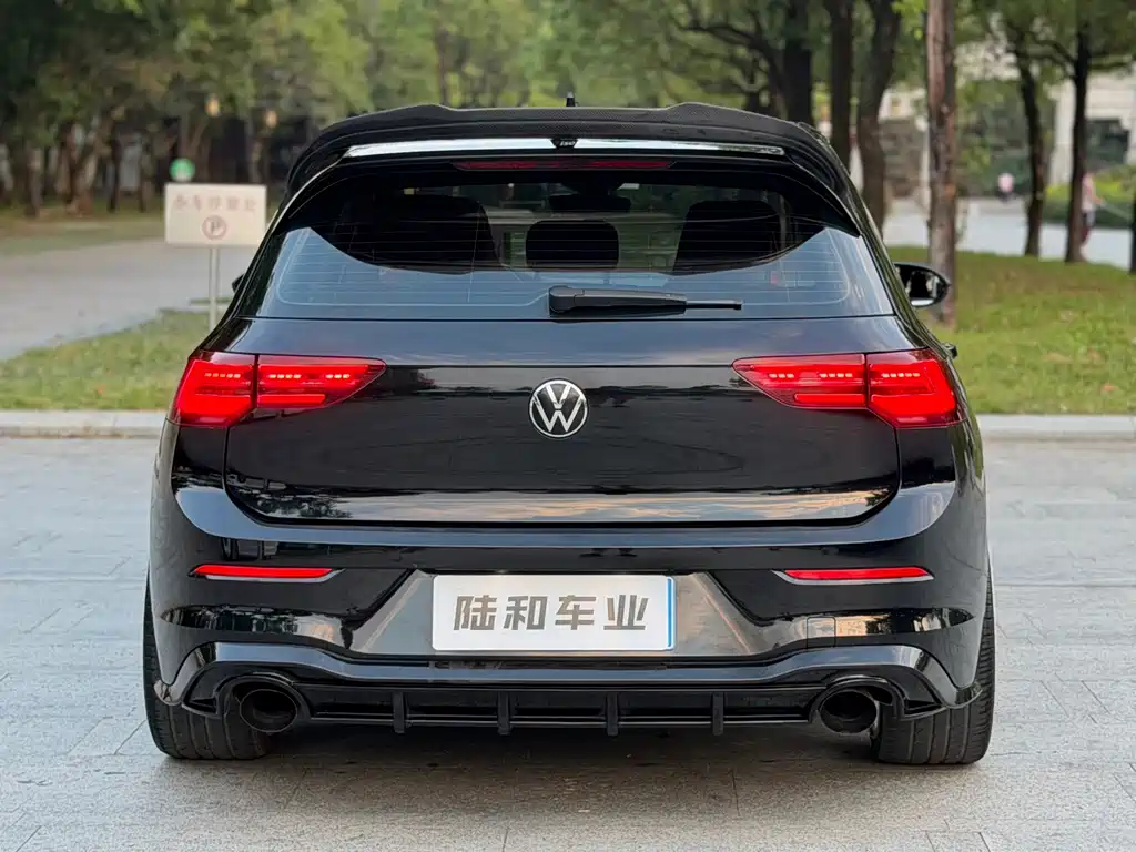 Volkswagen Golf GTI — фото 5