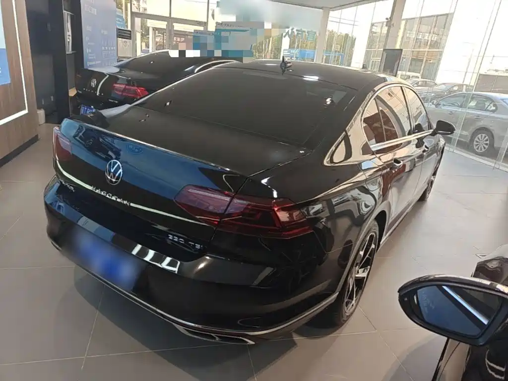 Volkswagen Magotan — фото 7
