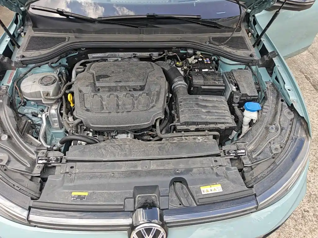 Volkswagen Passat — фото 25