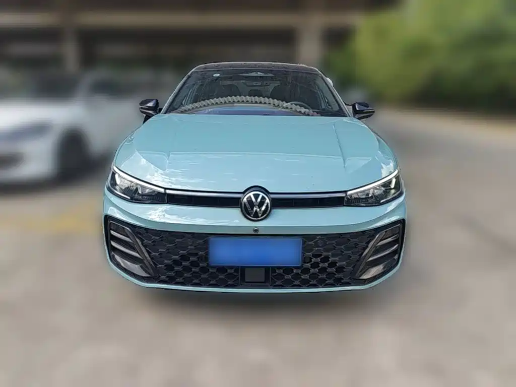Volkswagen Passat — фото 5
