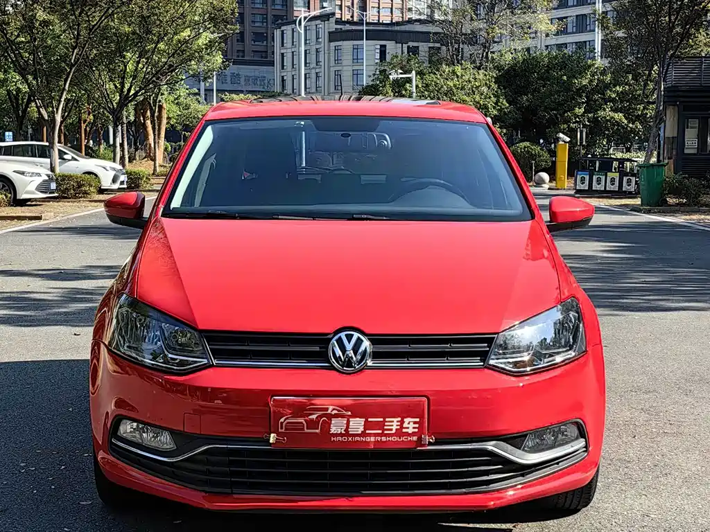 Volkswagen Polo — фото 2