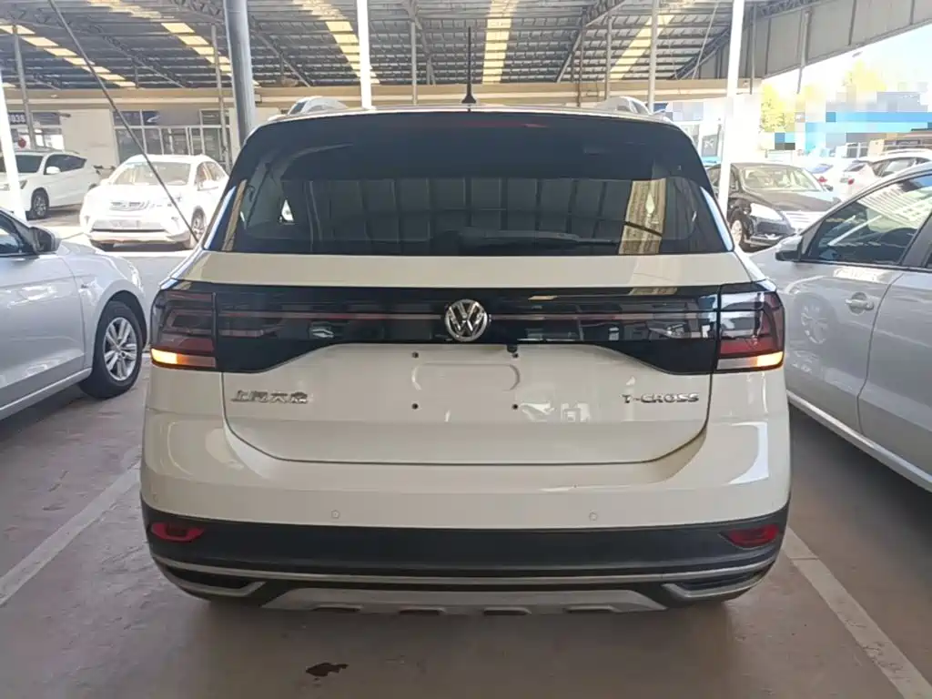 Volkswagen T-Cross — фото 6