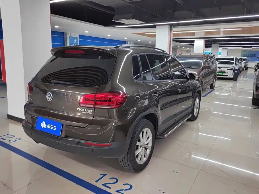 Volkswagen Tiguan — фото 3