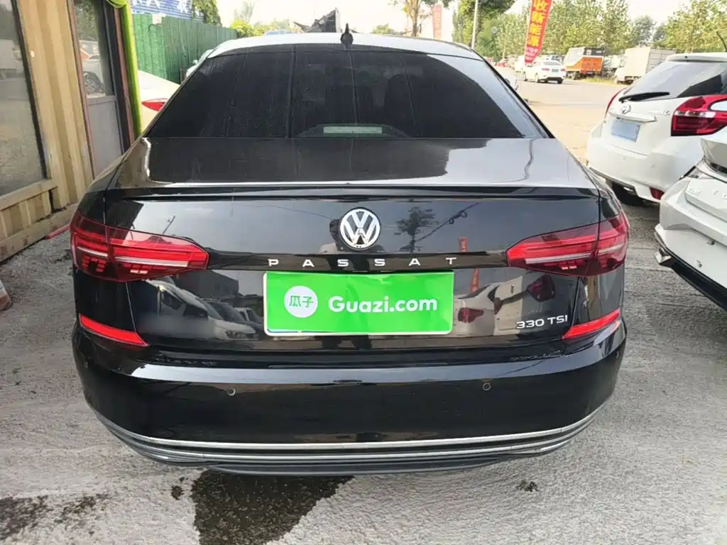 Volkswagen Passat — фото 4