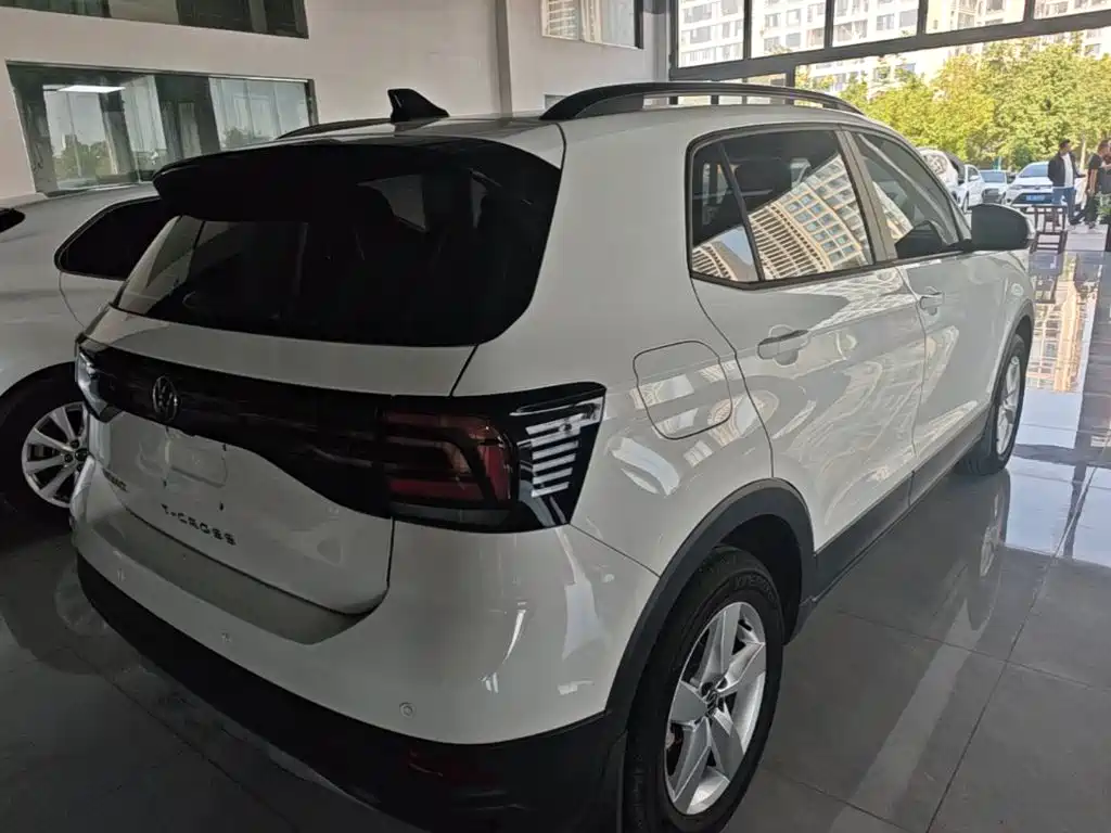 Volkswagen T-Cross — фото 7