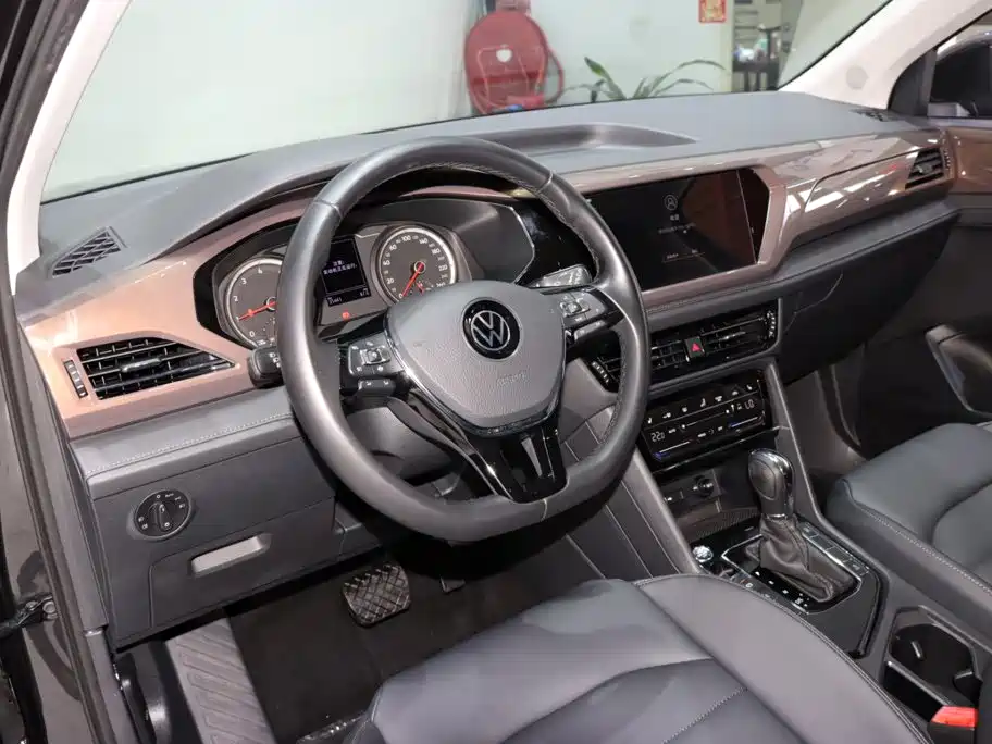 Volkswagen Tharu — фото 10