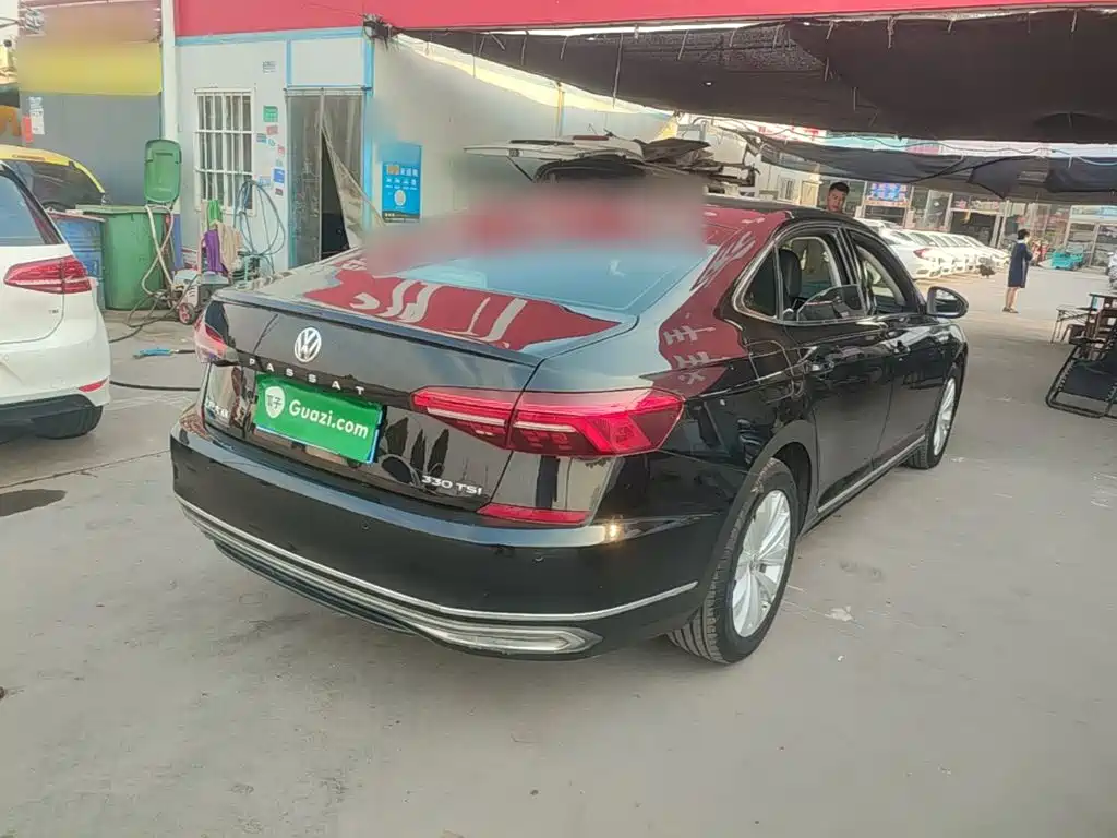 Volkswagen Passat — фото 7