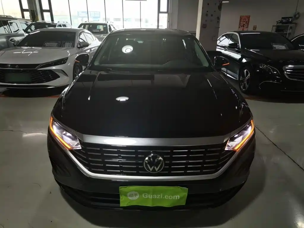 Volkswagen Passat — фото 3