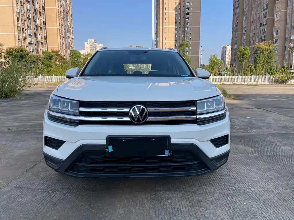 Volkswagen Tharu — фото 2