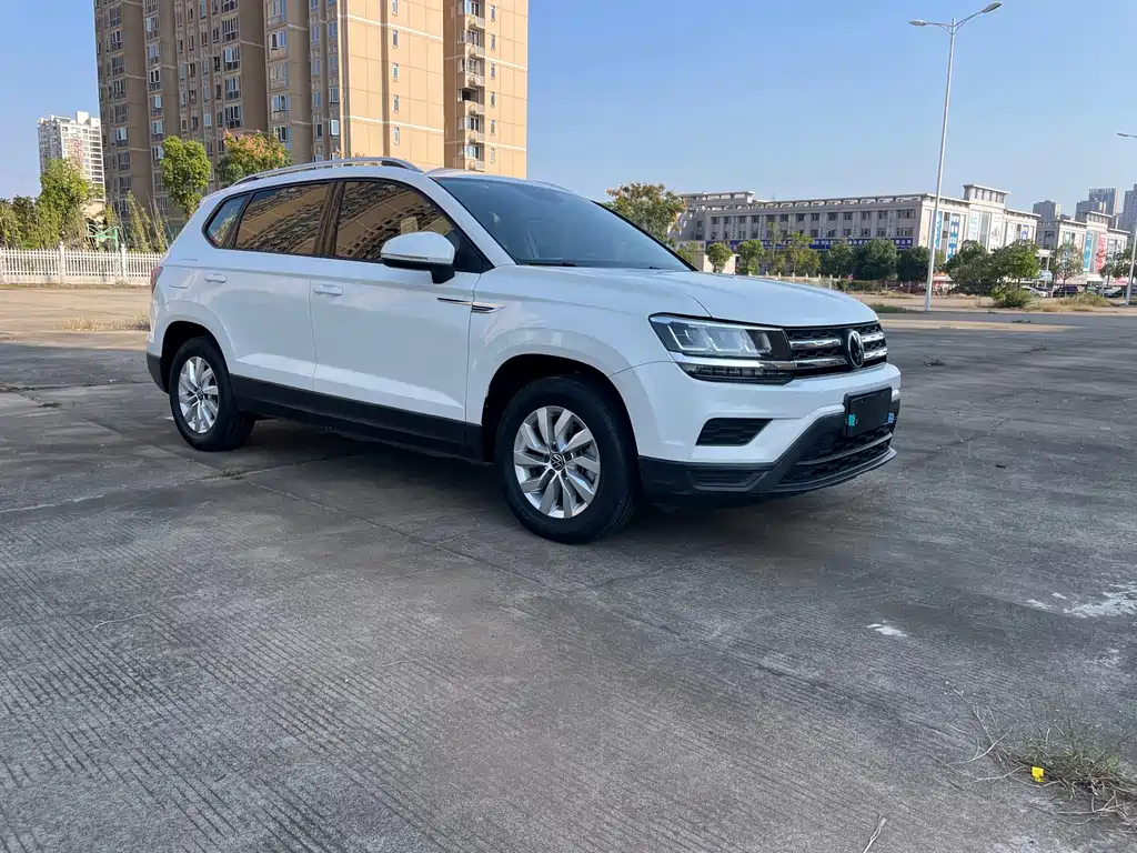 Volkswagen Tharu — фото 4
