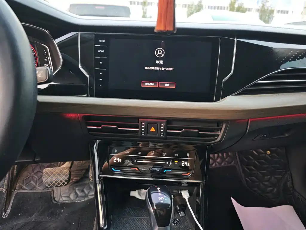 Volkswagen Passat — фото 13