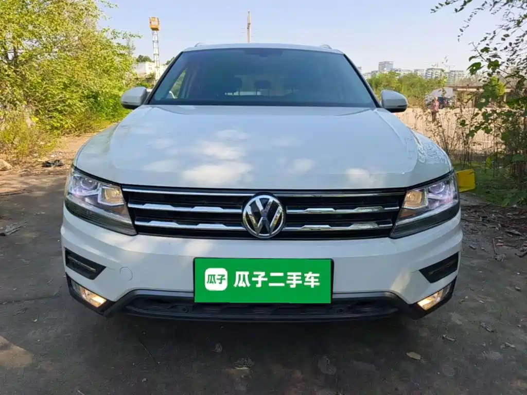Volkswagen Tiguan L — фото 3