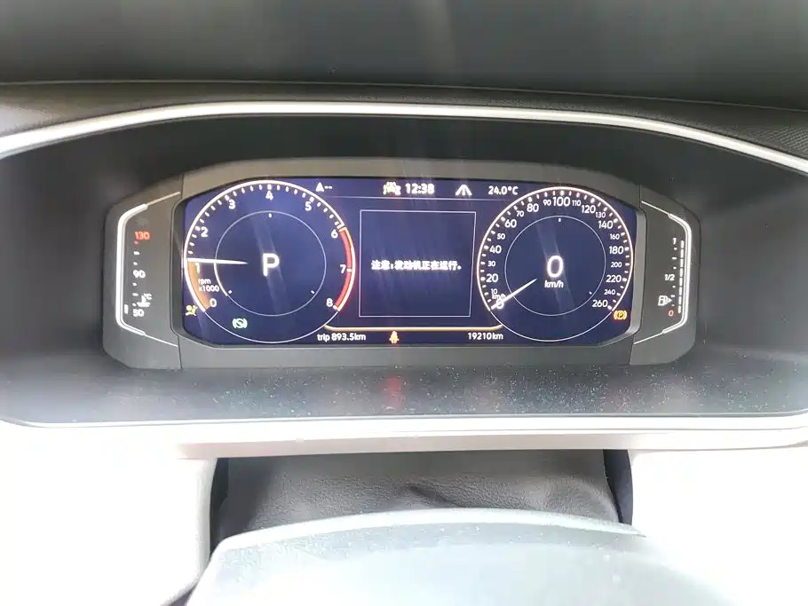 Volkswagen Tharu — фото 14
