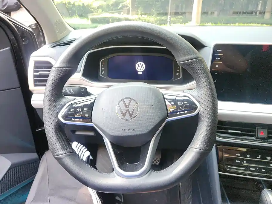 Volkswagen Tharu — фото 15