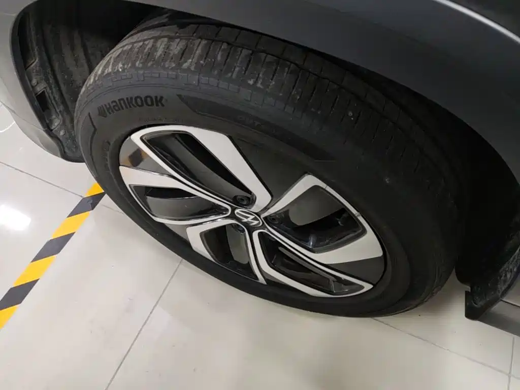 Volkswagen Tharu — фото 23