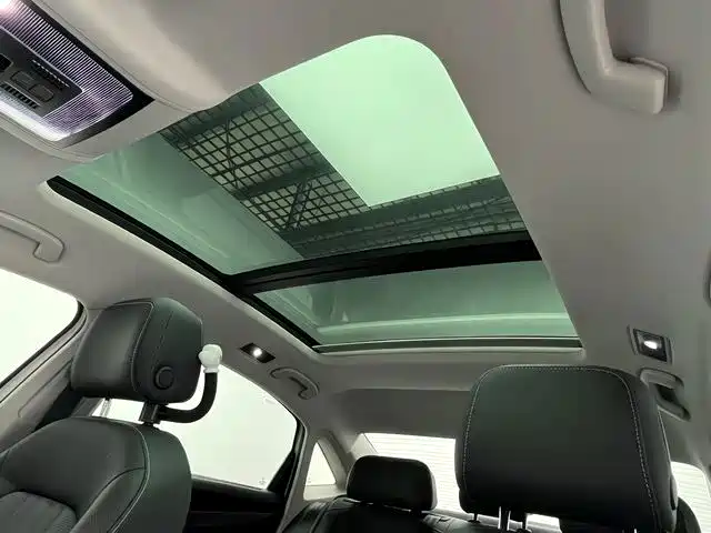 Volkswagen Passat — фото 11