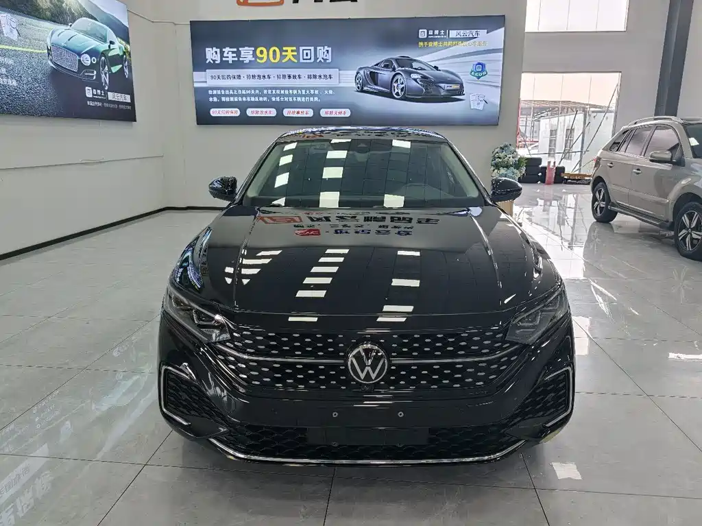 Volkswagen Passat — фото 2