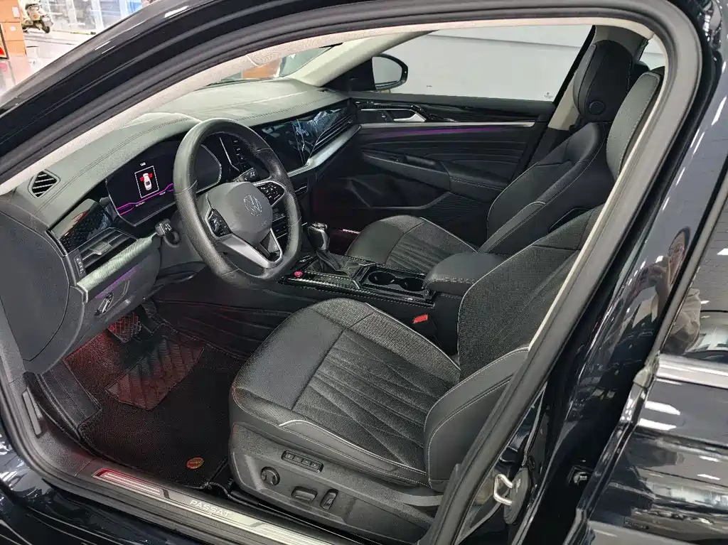 Volkswagen Passat — фото 8
