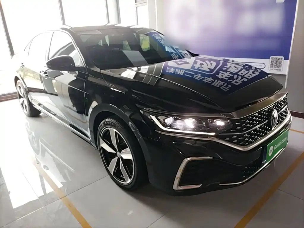 Volkswagen Passat — фото 4
