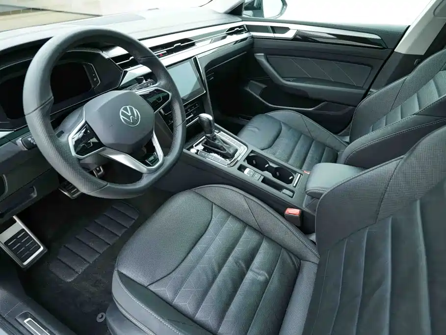 Volkswagen CC — фото 9