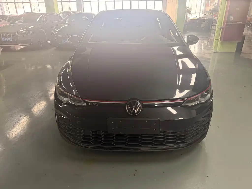 Volkswagen Golf GTI — фото 2