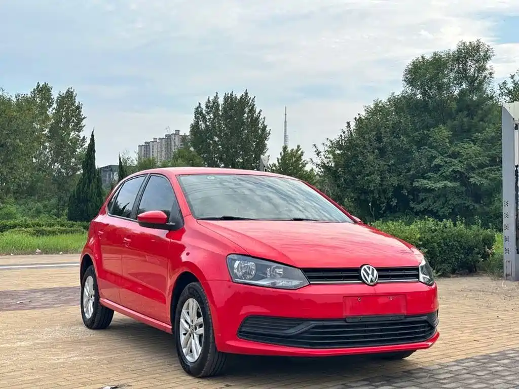 Volkswagen Polo — фото 3