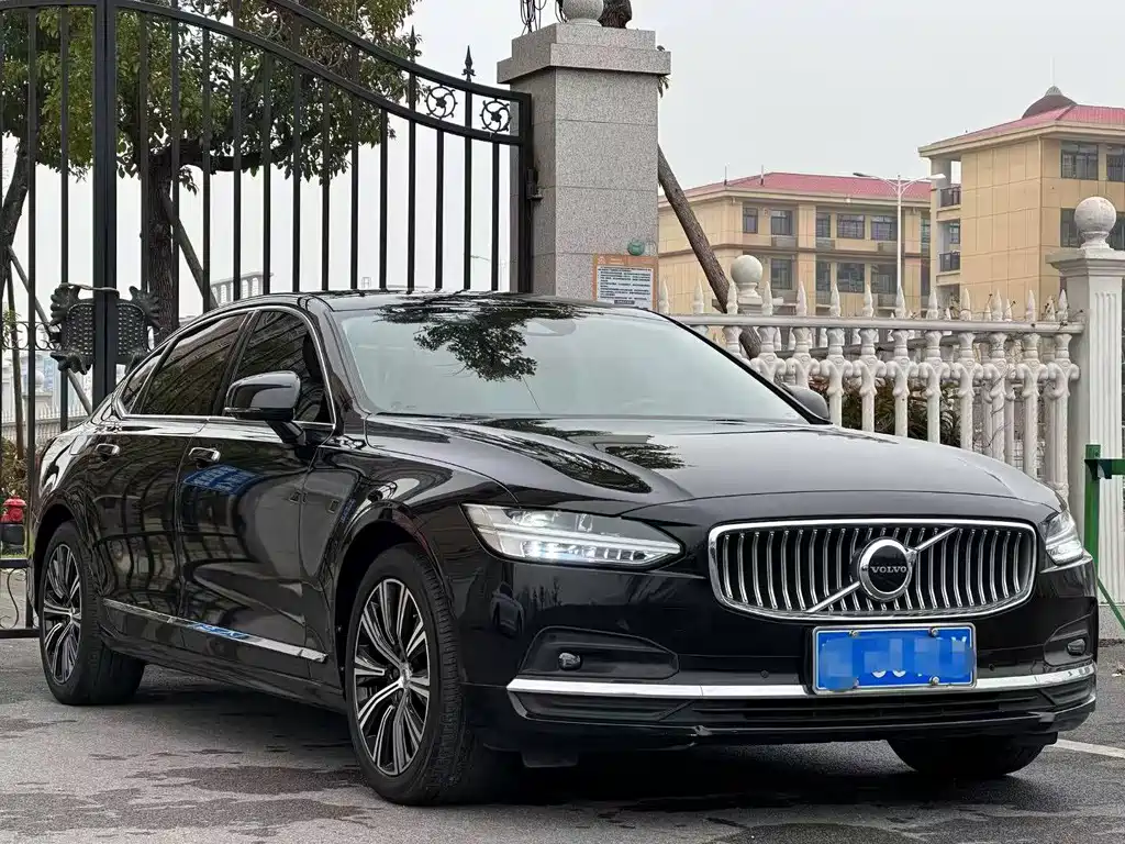 Volvo S90 — фото 3