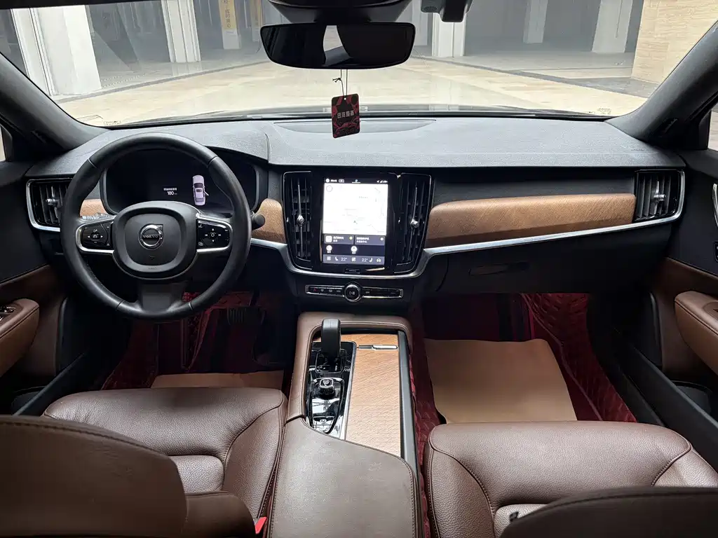 Volvo S90 — фото 11