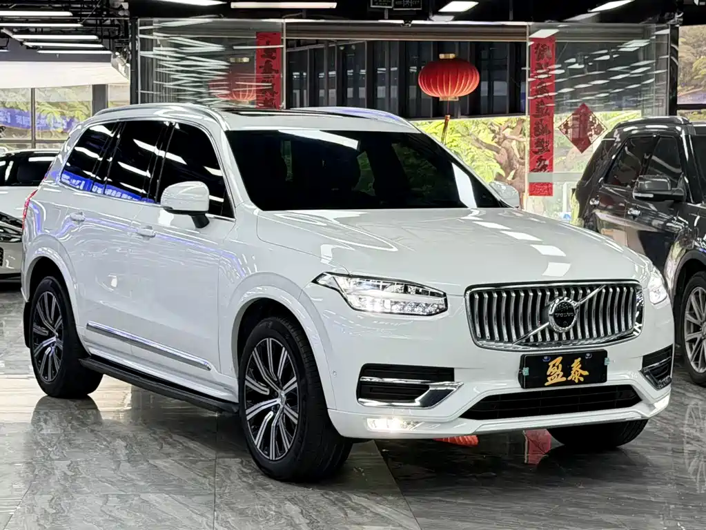 Volvo XC90 — фото 3