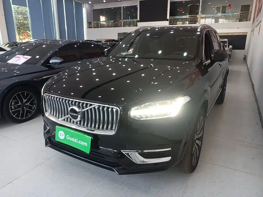 Volvo XC90 — фото 2