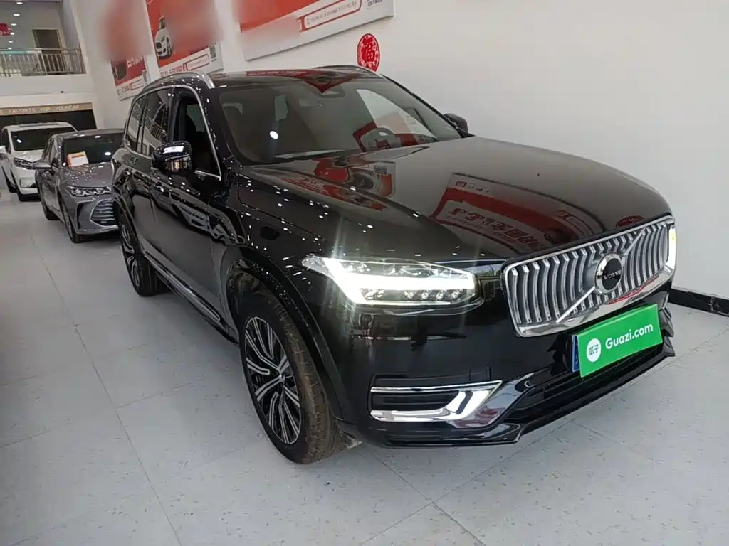 Volvo XC90 — фото 4