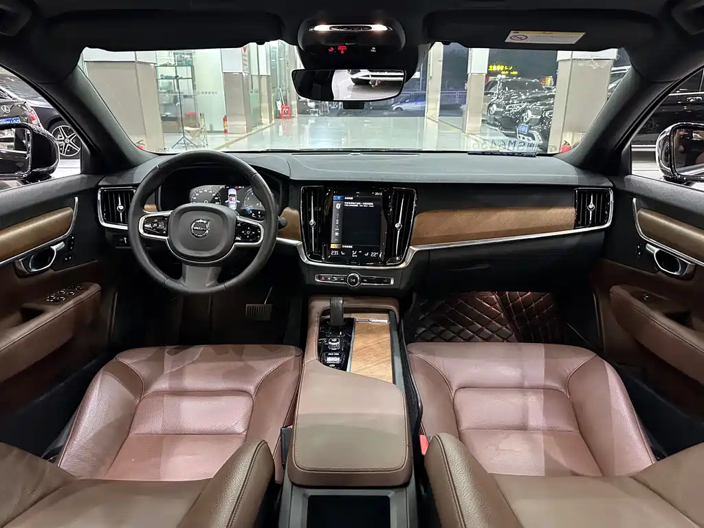 Volvo S90 — фото 6