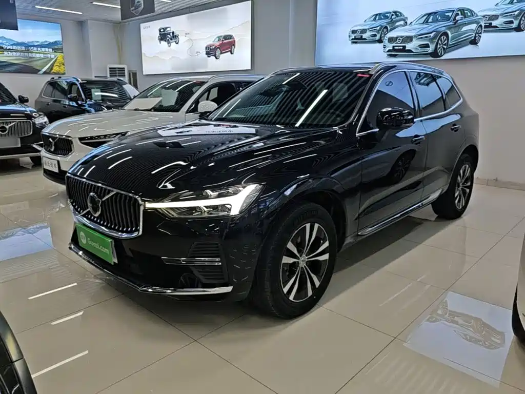 Volvo XC60 — фото 2