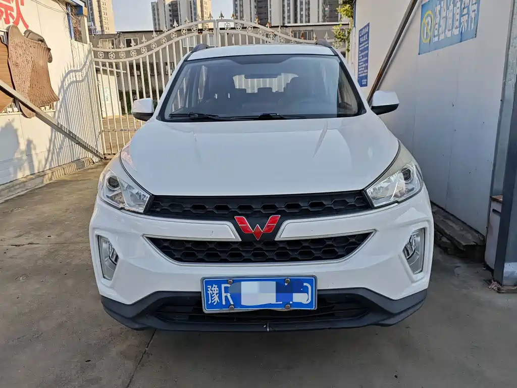Wuling Hongguang S3 — фото 2