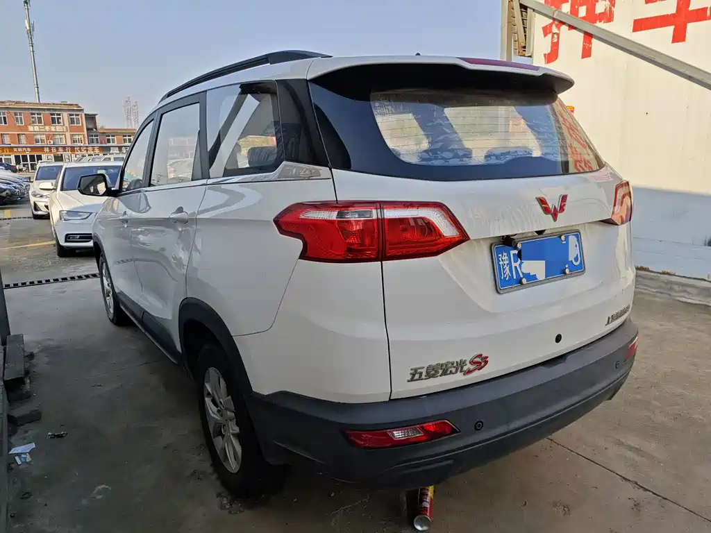 Wuling Hongguang S3 — фото 9
