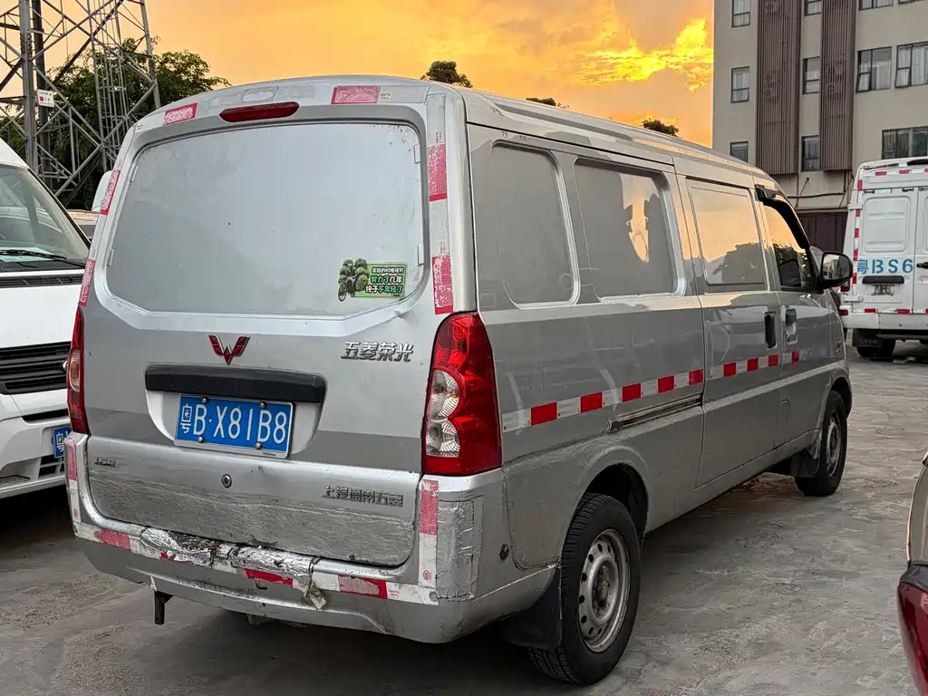 Wuling Rongguang — фото 6
