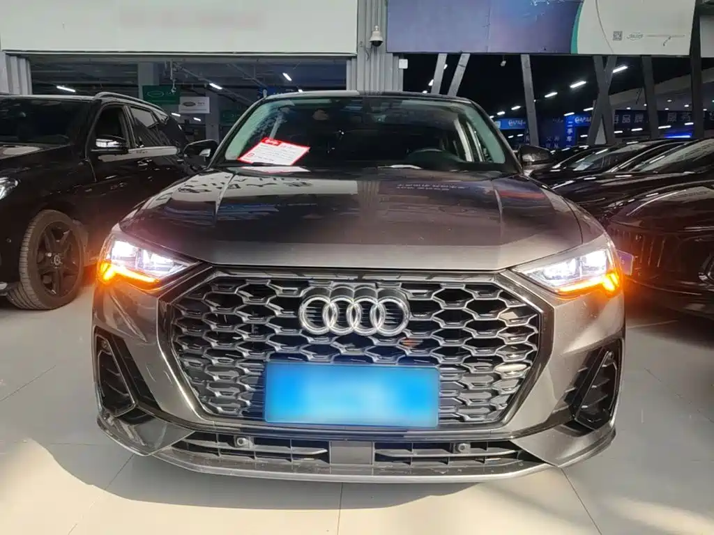 Audi Q3 Sportback — фото 3