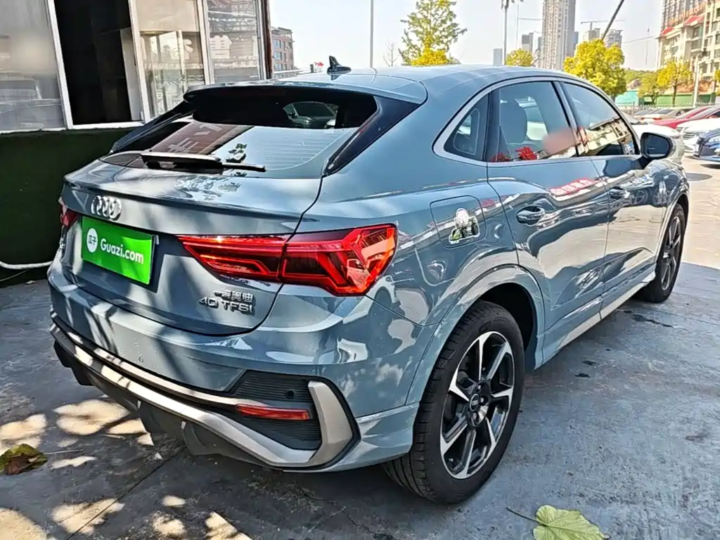 Audi Q3 Sportback — фото 7