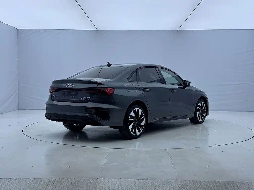 Audi A3 — фото 4