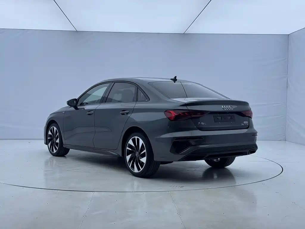 Audi A3 — фото 6