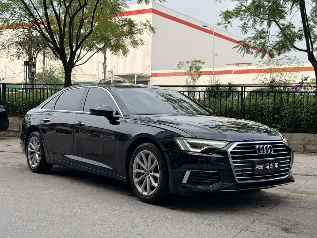 Audi A6L — фото 3
