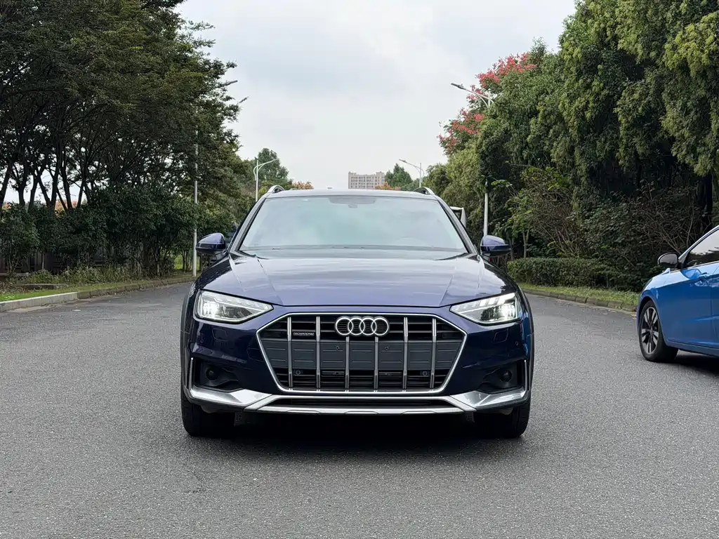 Audi A4 (Import) — фото 2