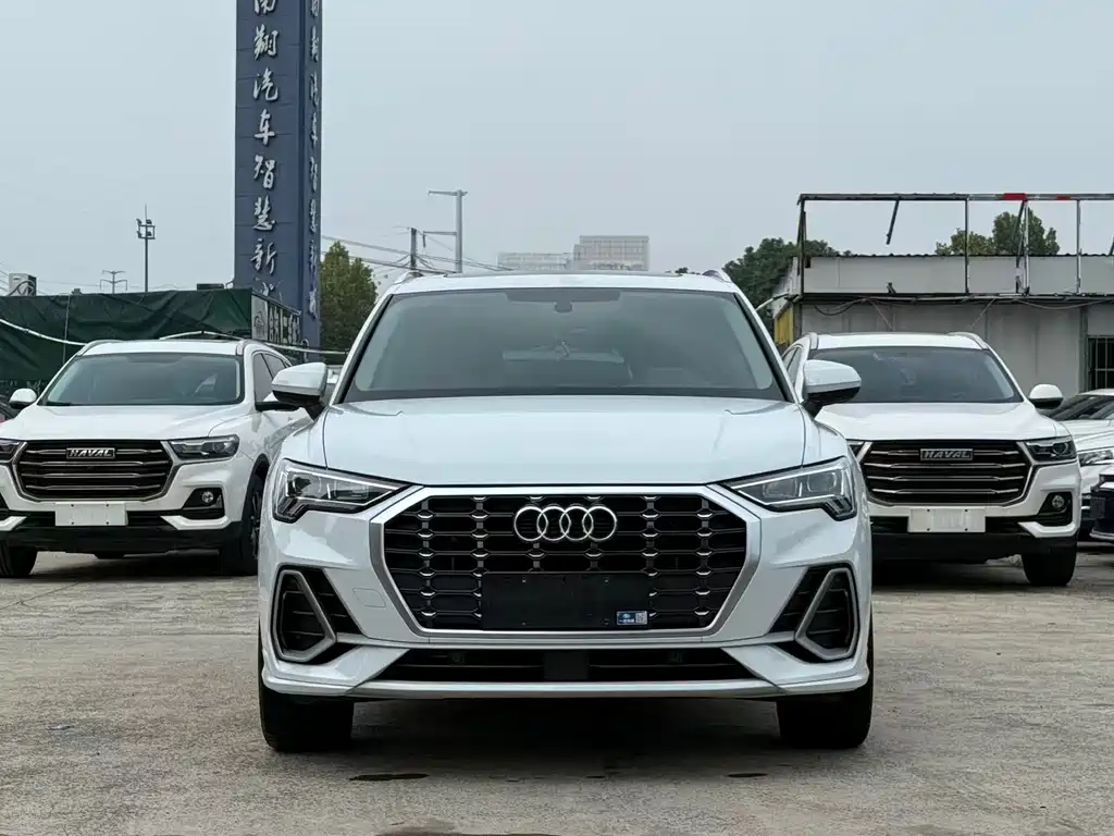 Audi Q3 — фото 2