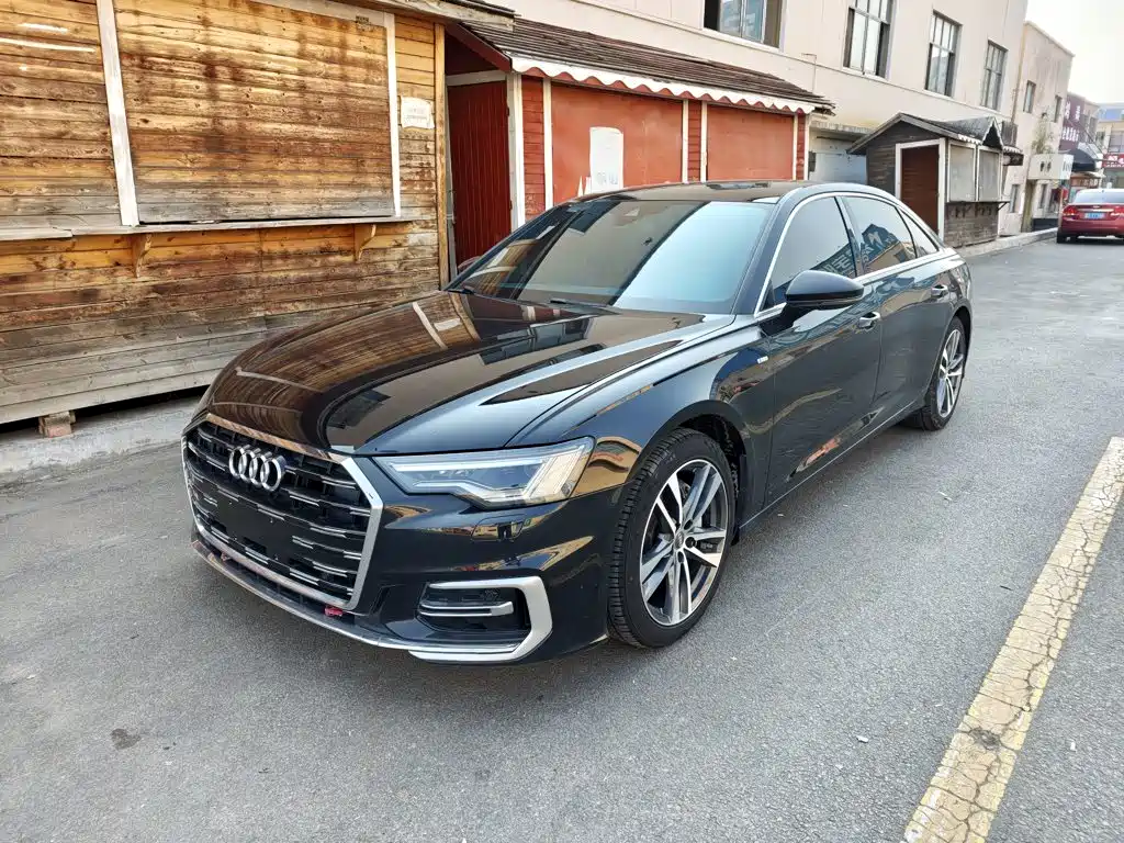 Audi A6L — фото 2