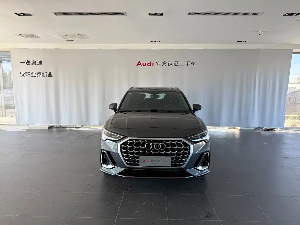 Audi Q3 — фото 2