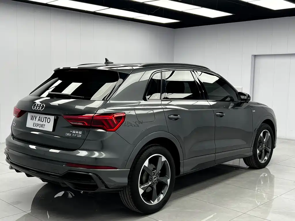 Audi Q3 — фото 4