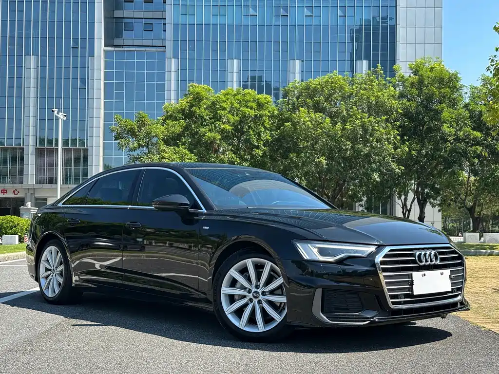 Audi A6L — фото 3