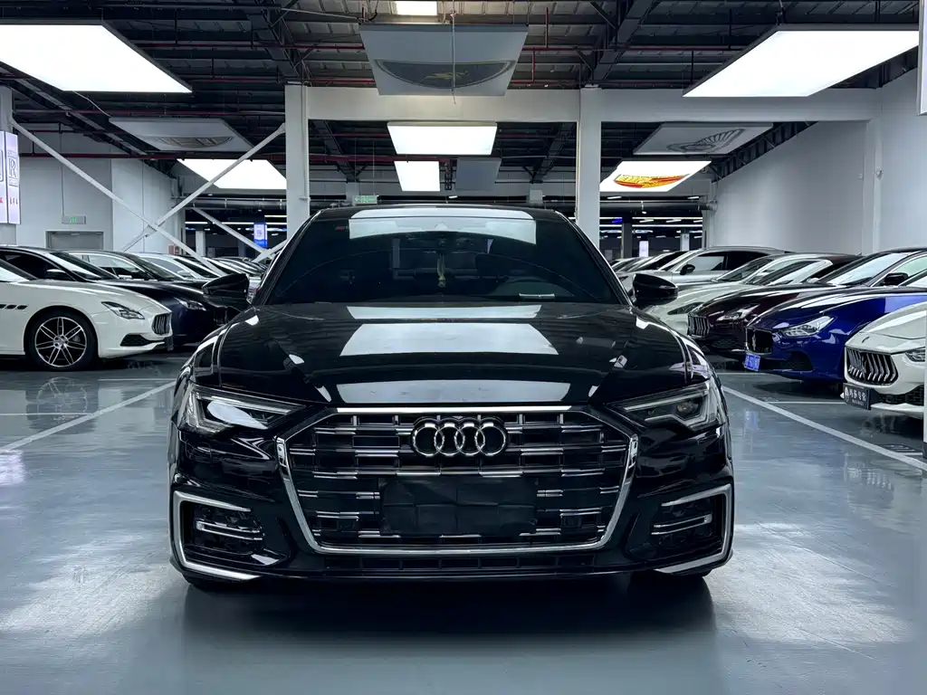 Audi A6L — фото 2